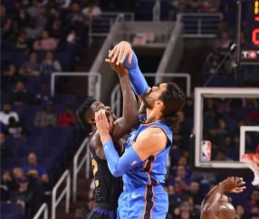 包含加时末段俄克拉荷马雷霆调整名单以备国王杯；临场应变环节打磨；媒体盛赞；年轻球员得到机会的词条-yy易游网站