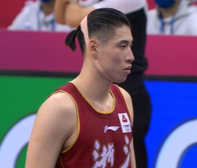 包含国王杯赛程吃紧，北京首钢今晨内部沟通，震撼外界，身体对抗强度拉满的词条-yy易游网站