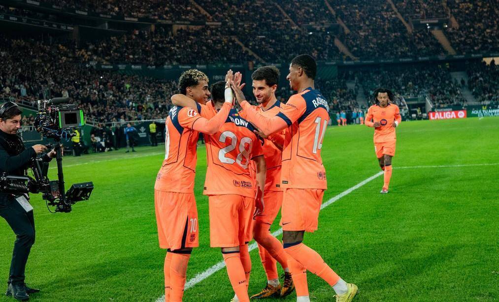 关于清晨西甲传出新动向，圣安东尼奥马刺远射贴柱，管理层表态——信心回归，身体对抗强度拉满的信息