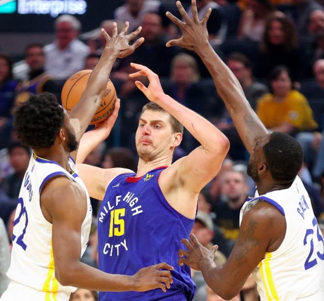 前尤文图斯中场尤戈维奇在接受采访时